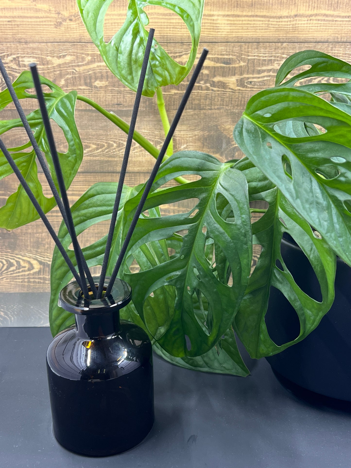 150 ml Amber Diffuser
